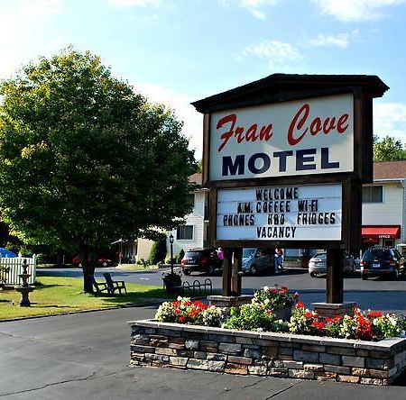 Fran Cove Motel เลคจอร์จ ภายนอก รูปภาพ